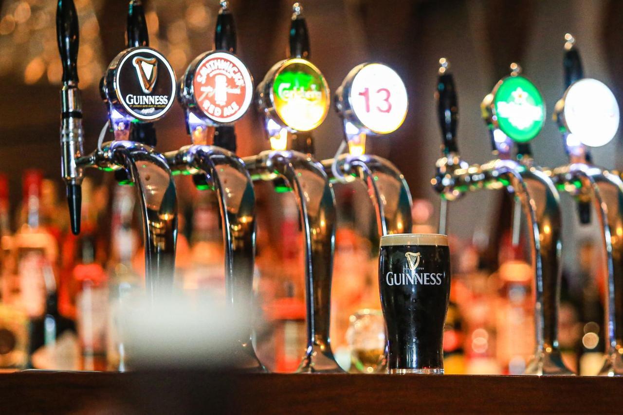 Hotel Gleesons Townhouse Booterstown à Dublin Extérieur photo